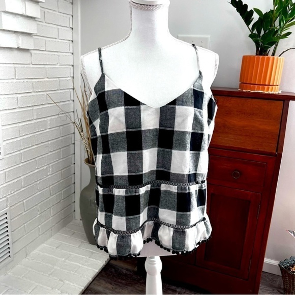 Heartloom Woven Black and White Plaid Cami NWT Size Medium